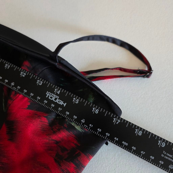 Women's Guess Black Red Rose Print Mini Dress Size M - Picture 4 of 13